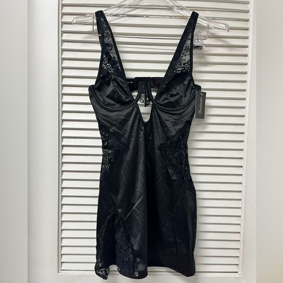 Frederick's of Hollywood Elegant Black Satin Lingerie - Picture 1 of 4